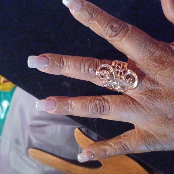 Ring - Picture 4 of 5